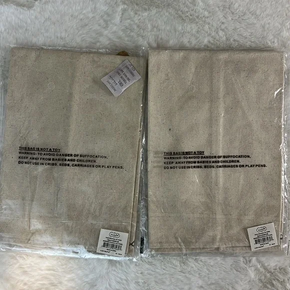 MUDPIE Set Of 2 Christmas HandTowels NEW Embroidered 3D Reindeer Dangle Leg Gift - Picture 3 of 14